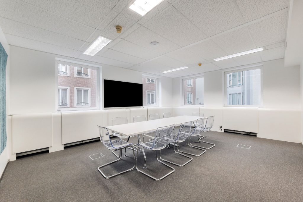 Espace Louise 200